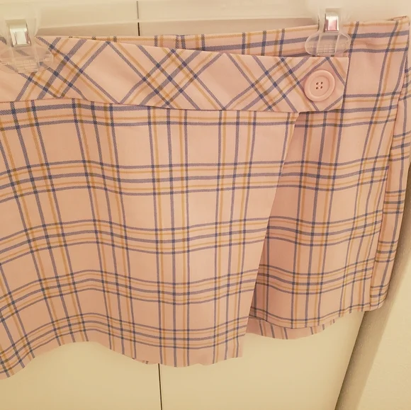 Skort - Picture 1 of 4